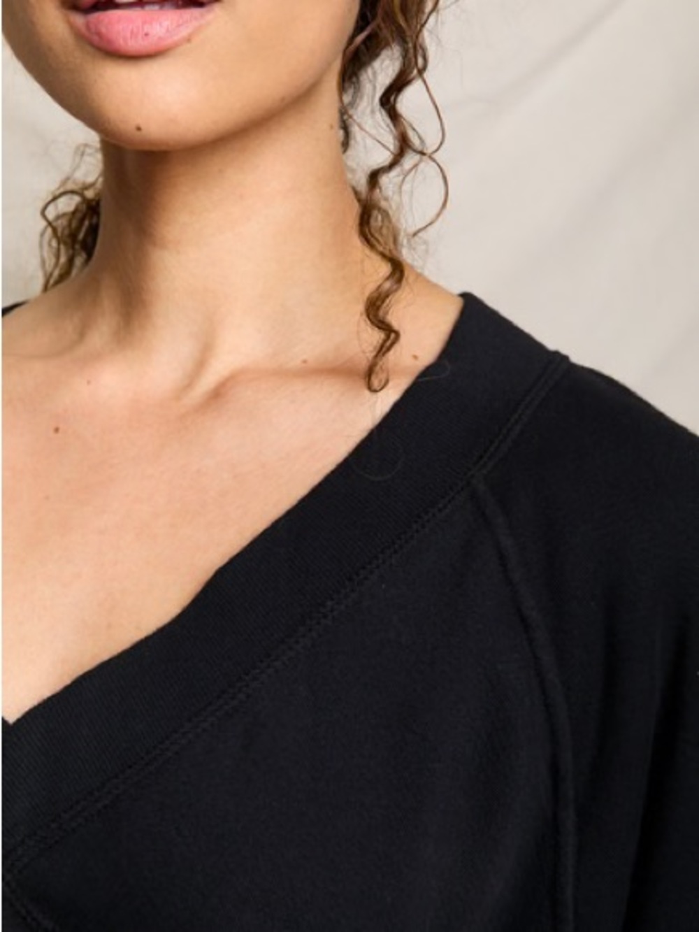 NWT Sinead french terry v neck sweatshirt- True Black